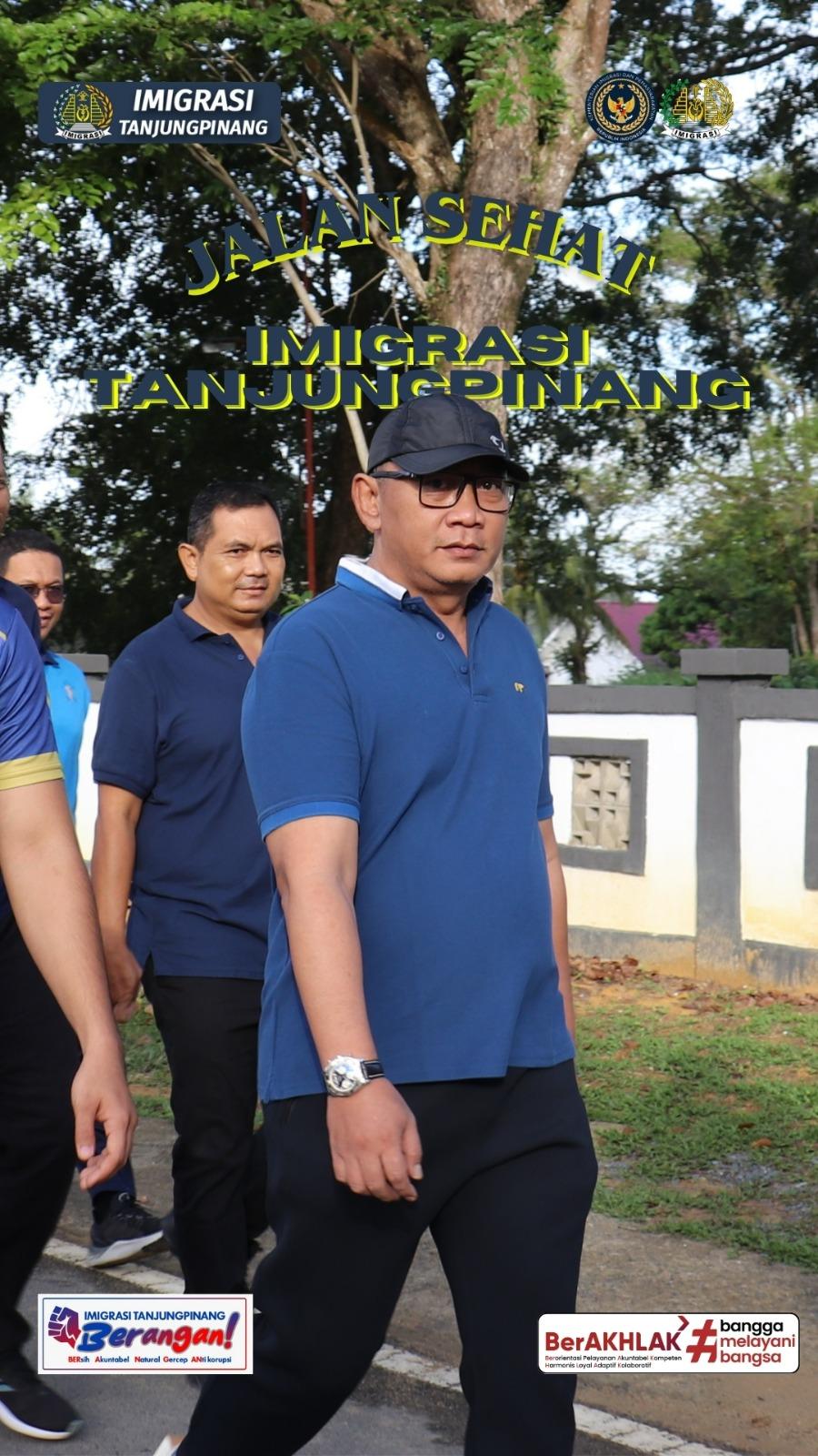 Foto_Jalan_Sehat_1.jpg